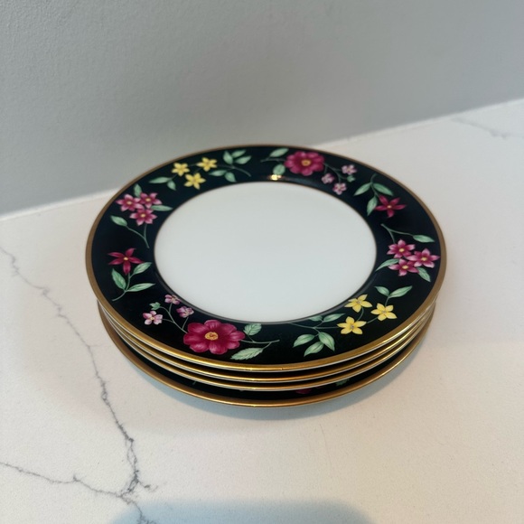 Fitz and Floyd Black Floral Salad/Dessert Plates with Gold Trim (Set of 4) vinta - Picture 2 of 5